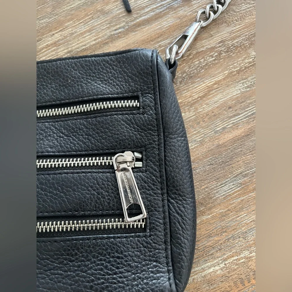 Black leather vintage Rebecca Minkoff Purse - Picture 7 of 7